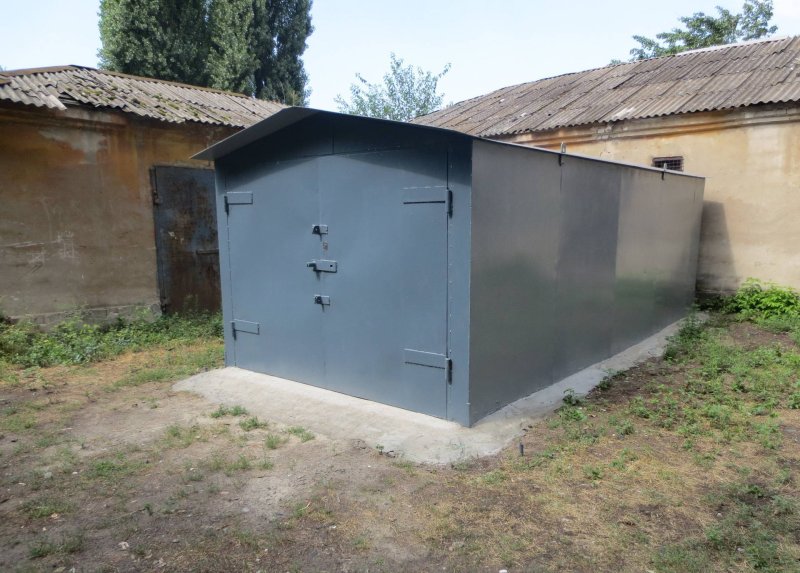 Гараж из профнастила