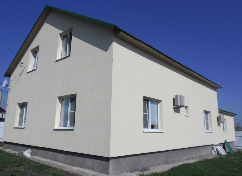 Мокрая штукатурка фасада