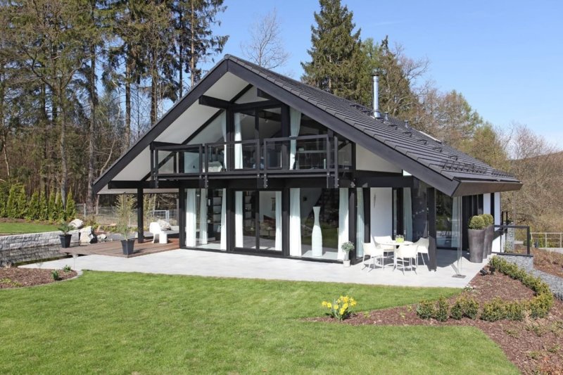 Woodlands Tudor Style House