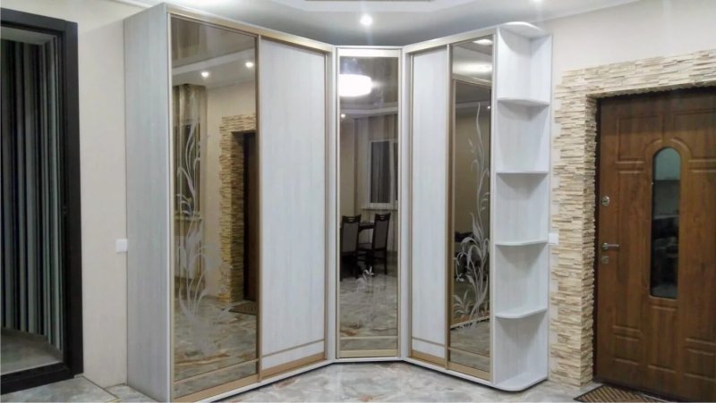 Радиусный шкаф купе Радион+2 угловых
