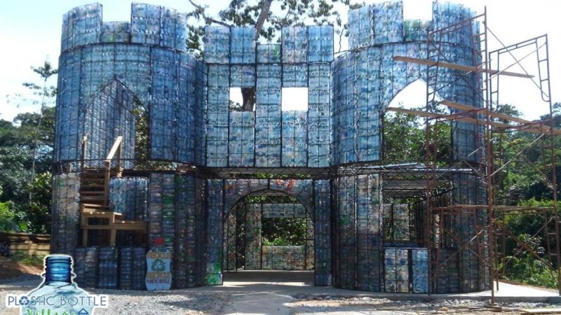 Пластиковые бутылки в строительстве