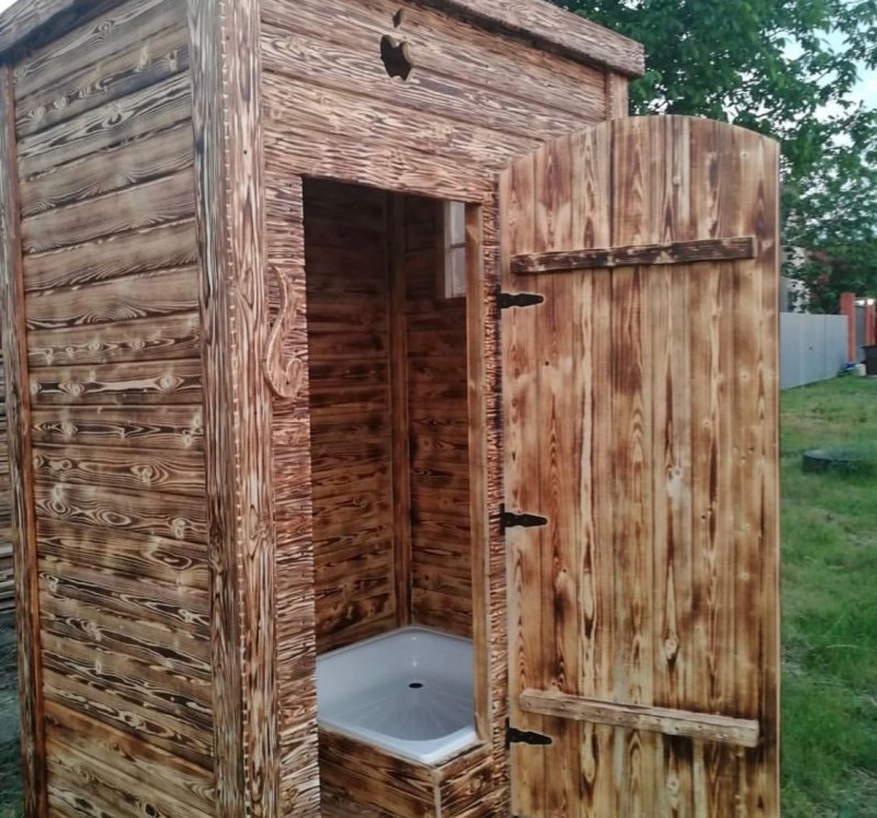 Летний душ для дачи деревянный