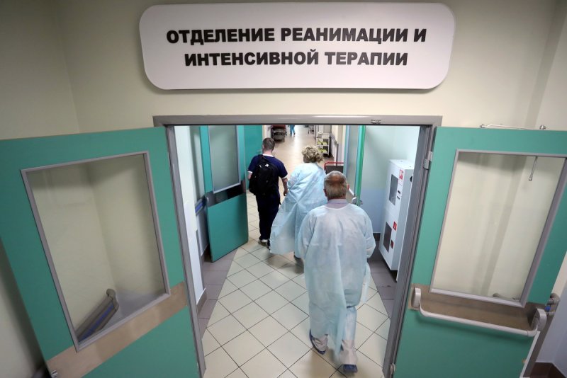 Реанимационное отделение дверь