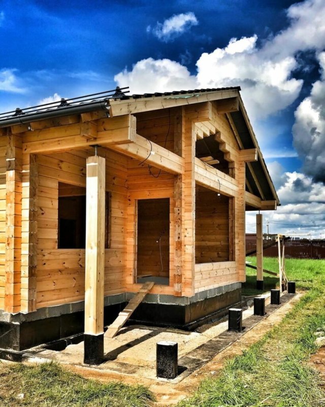 Красивые дома из клееного бруса