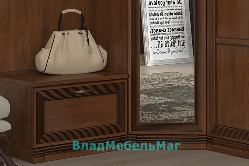 Адажио Валенсия Ангстрем