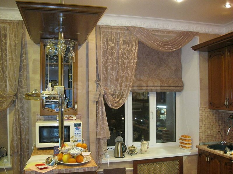 Красивые шторы на кухню