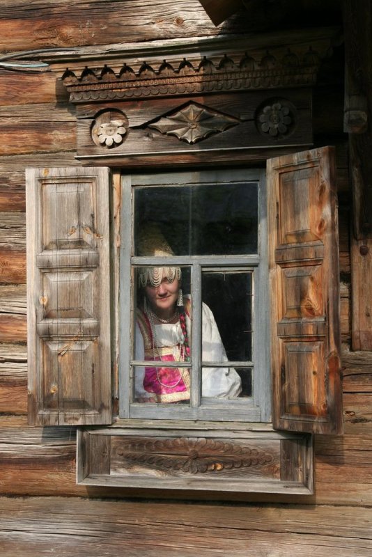 Окно в избе