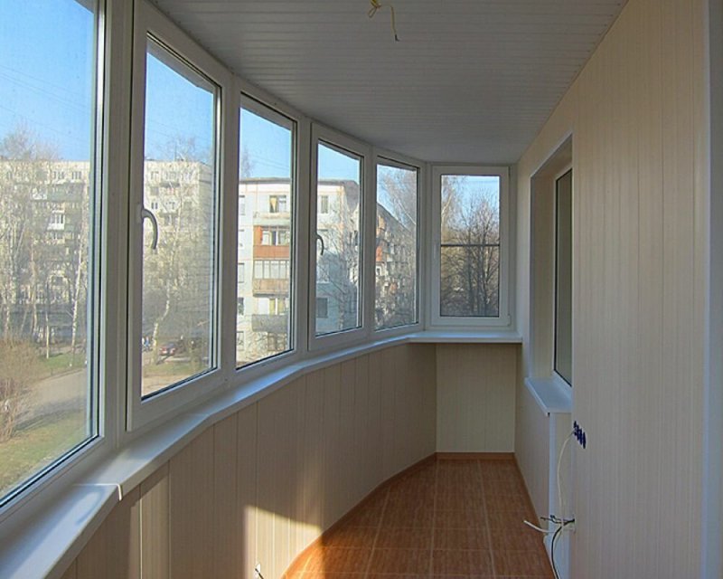 Эркерные балконы