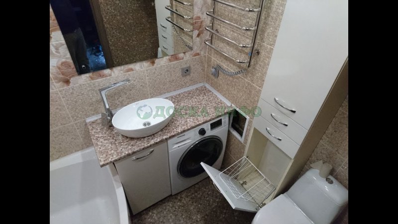 Ванна с большим зеркалом