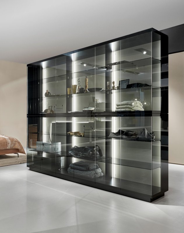 Шкаф для посуды / витрина Taylor. Cabinet / Showcase by Metner