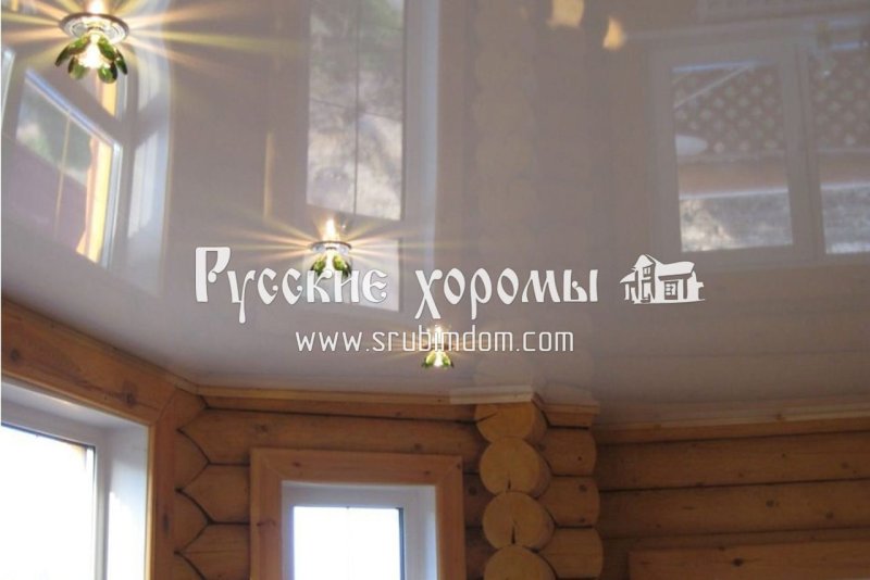Потолок в деревянном доме