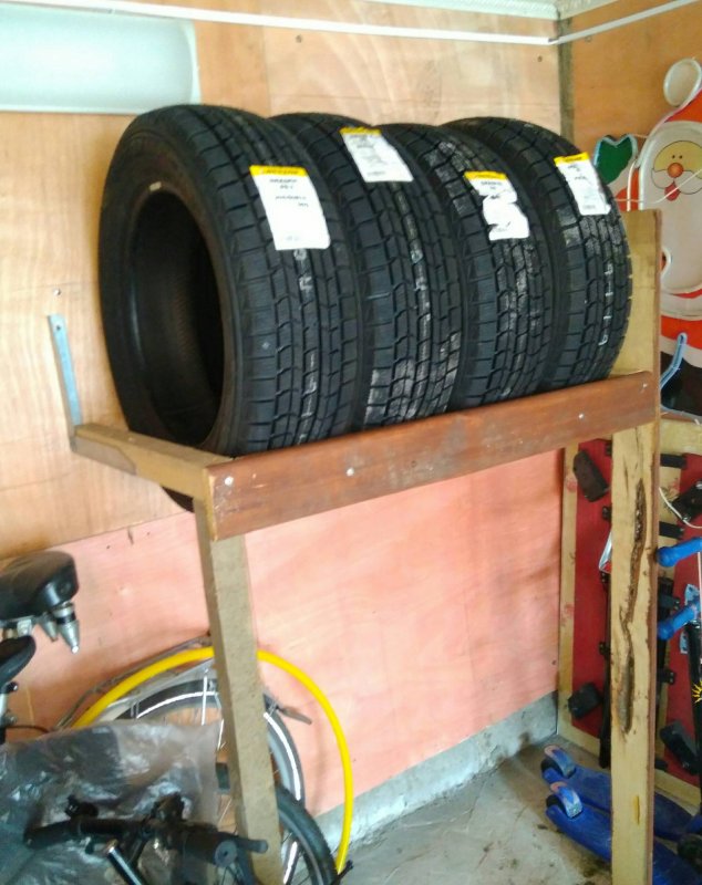 Полка для шин раздвижная gsh35
