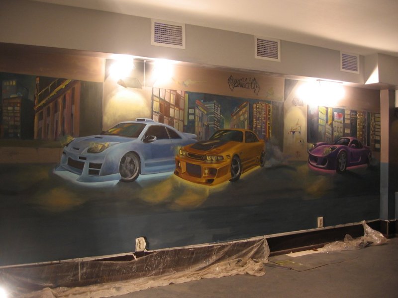 Стены в автосервисе