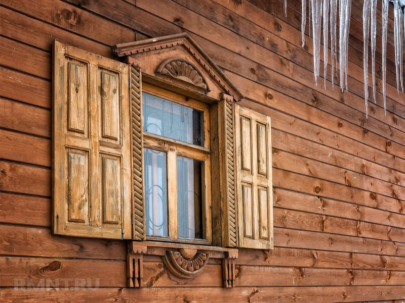 Ставни на окна деревянные