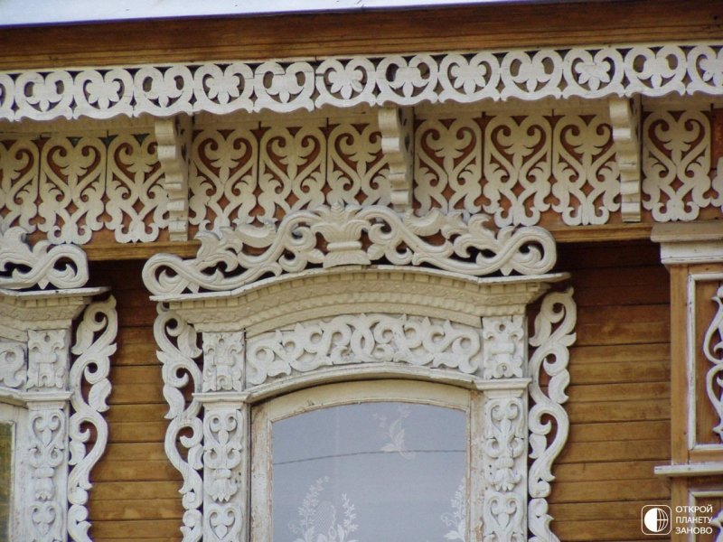 Пропильная домовая резьба