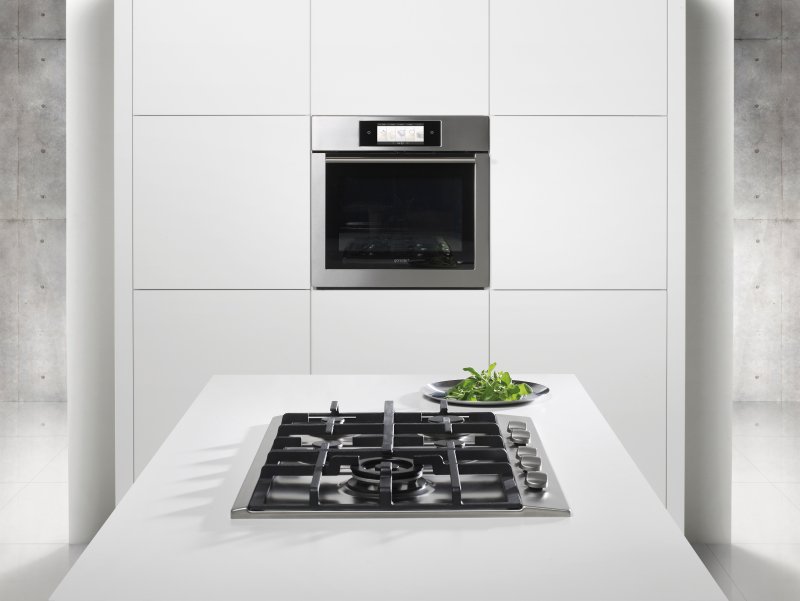Духовой шкаф Gorenje Plus