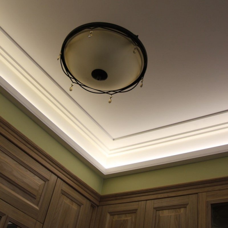 Карниз Orac Decor c900