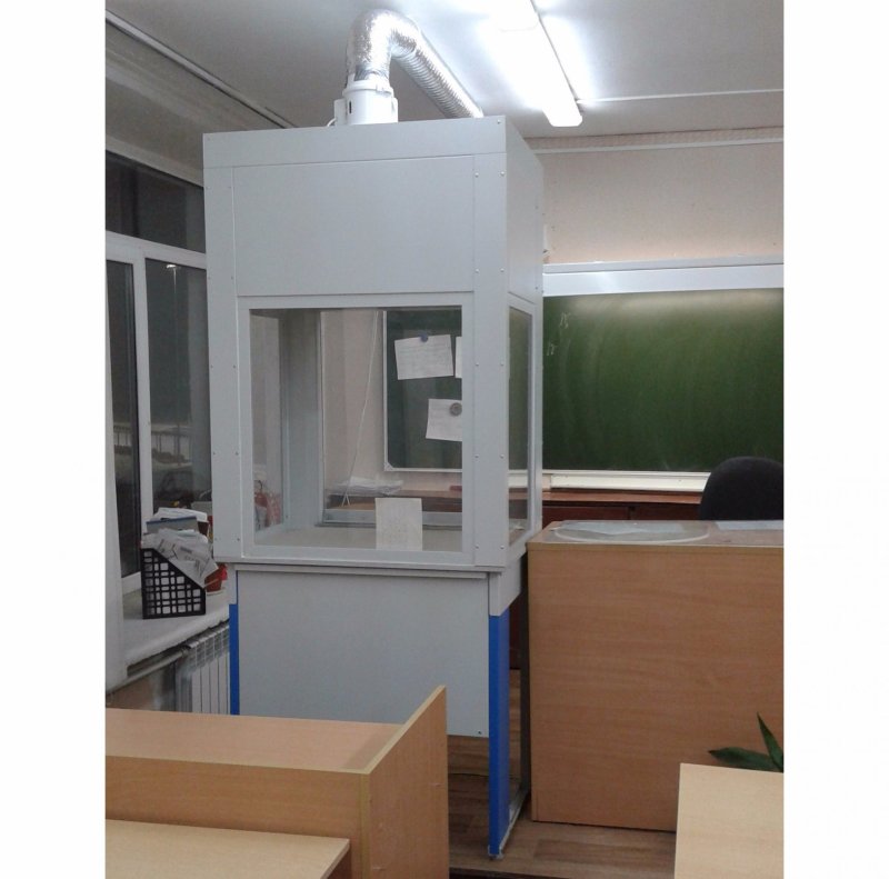 Шкаф вытяжной демонстрационный для кабинета химии 1050х650х2200