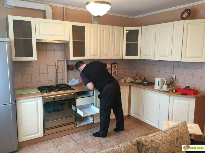 Реконструкция кухонного гарнитура