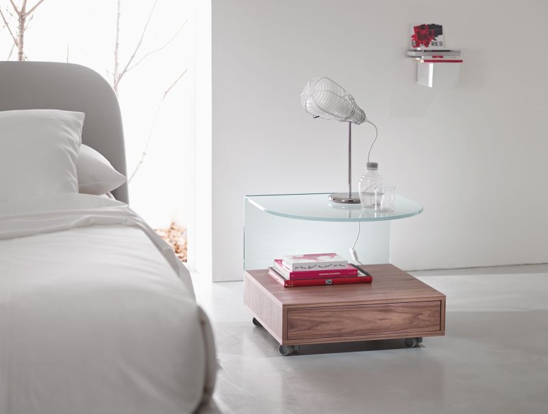 Прикроватная тумбочка (Bedside Cabinet)