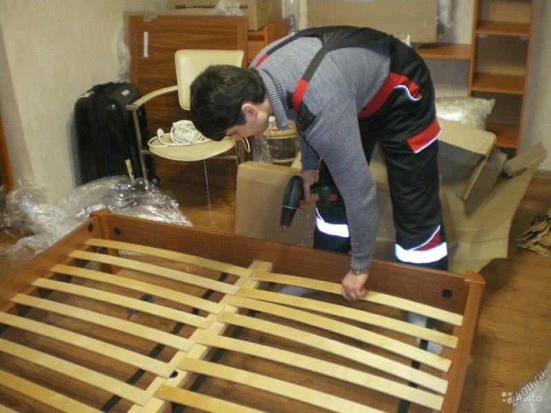 Разборка мебели