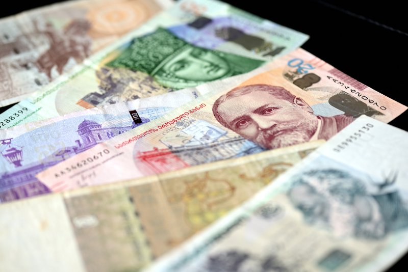 Национальная валюта Грузии