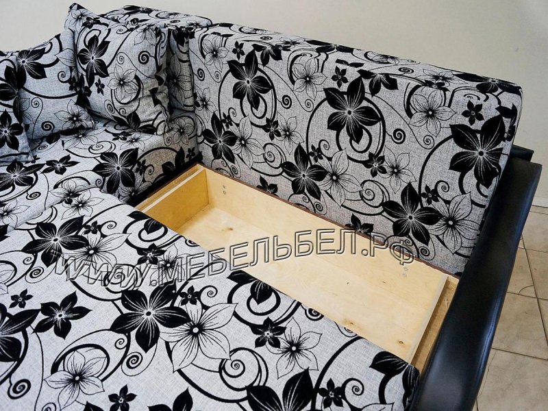 Диван угловой Grey & Black Sectional w/ Sleeper