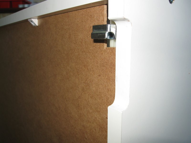 Hettich 1007403 шина для навесов Typ b, l3000 мм, сталь