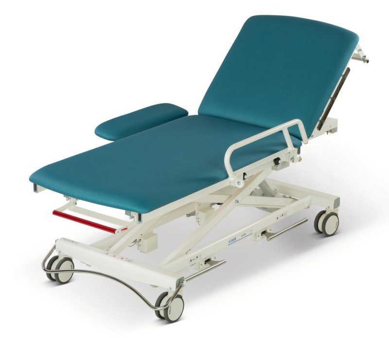 Гинекологический смотровой стол-кресло Afia 4050