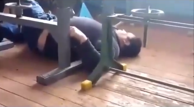 Пьяный в школе