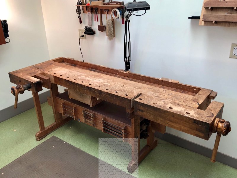 Buddy Bench верстак