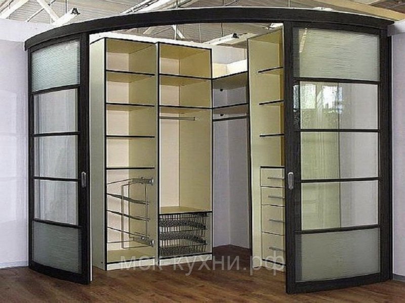 Радиусные шкафы купе 2000