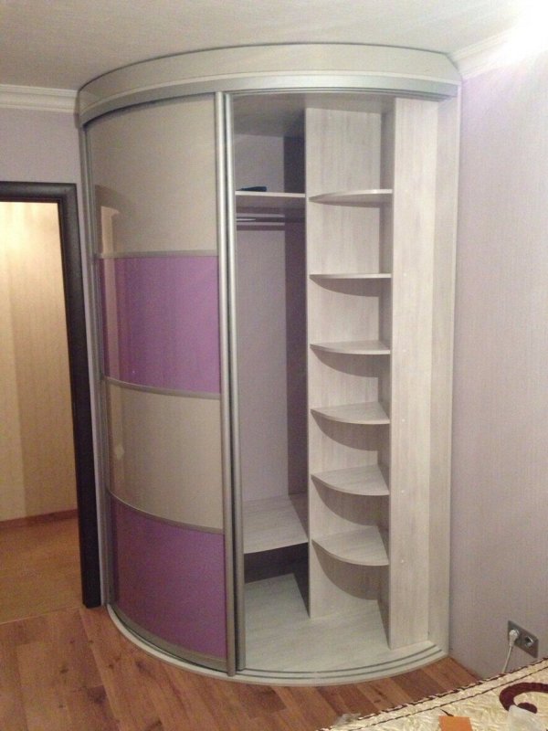 Радиусный радиальный шкаф купе мембер