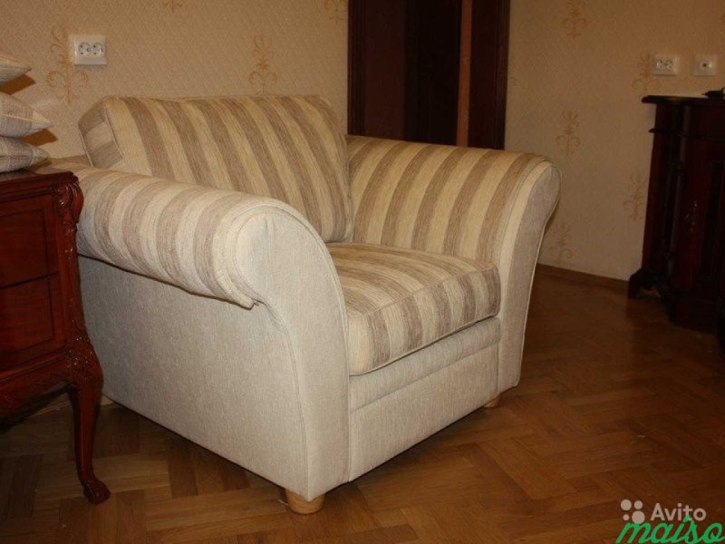 Советский мягкий уголок