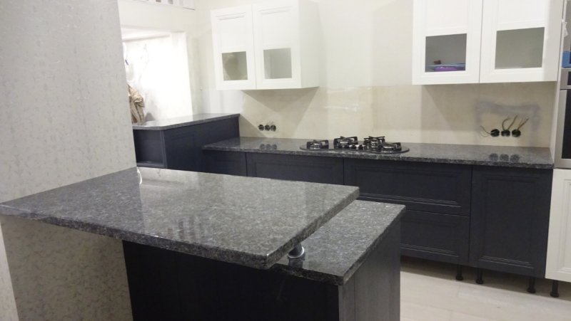 Столешница для кухни Скиф 600х600x26мм с кромкой. Цвет - золотистый дуб