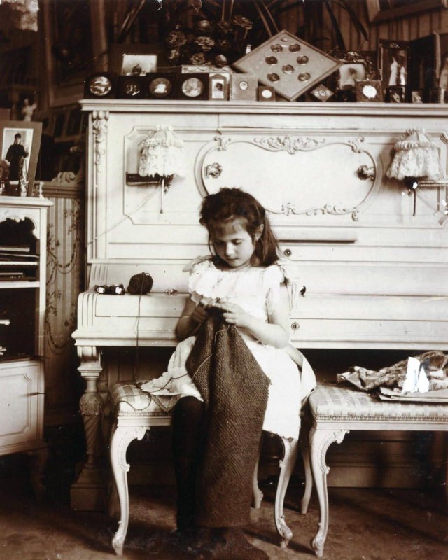 Великая Княжна Анастасия Николаевна 1908