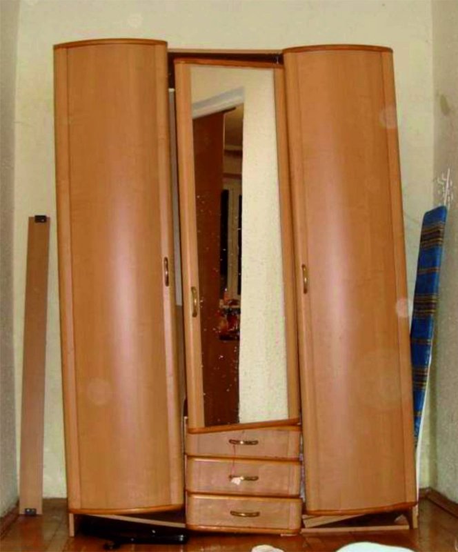 Бракованная мебель