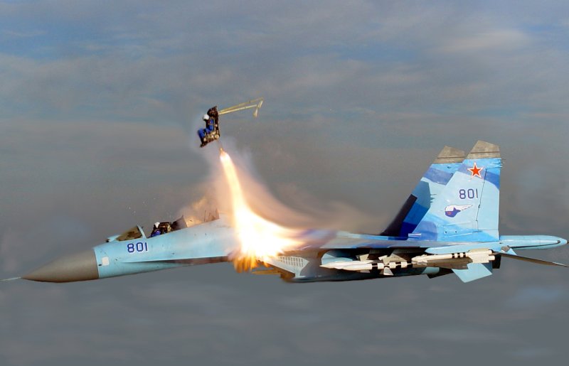 Су-27 катапультирование