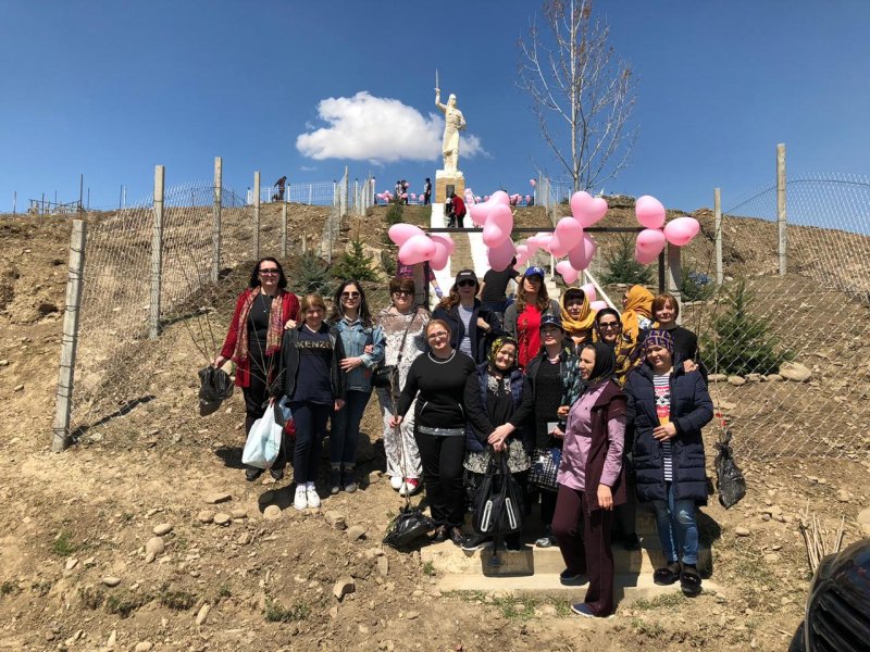 Памятник в Кумухе