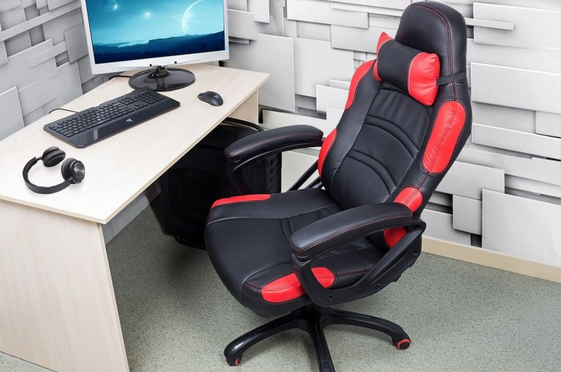 Игровое кресло AEROCOOL ac80с