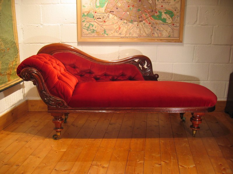Кушетка Chaise Lounge