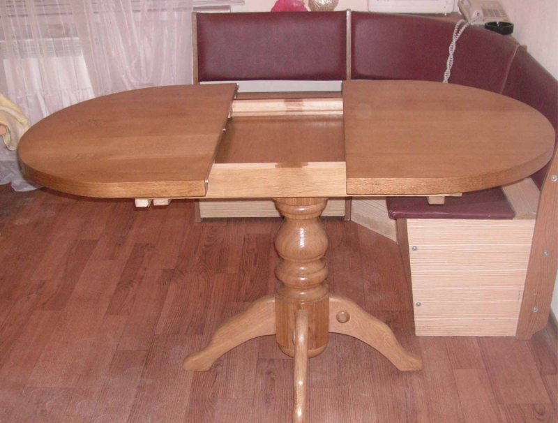 Стол для кухни раздвижной из дерева