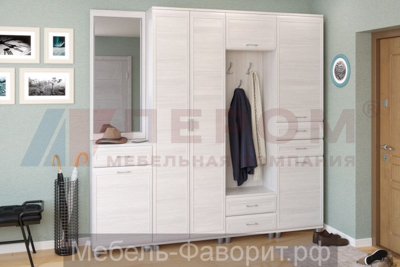 Прихожая Роберта Лером