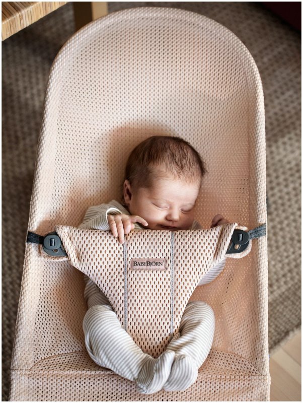 Шезлонг BABYBJORN Bliss
