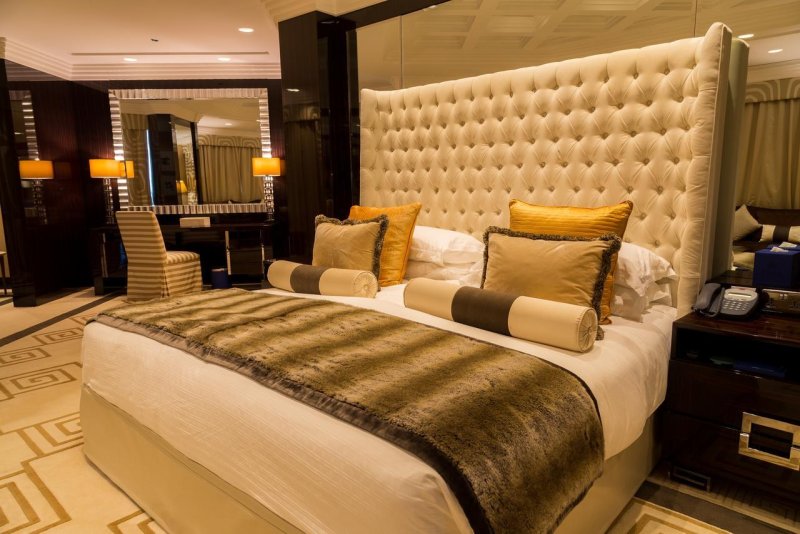 Отель Movenpick Grand al Bustan 5*