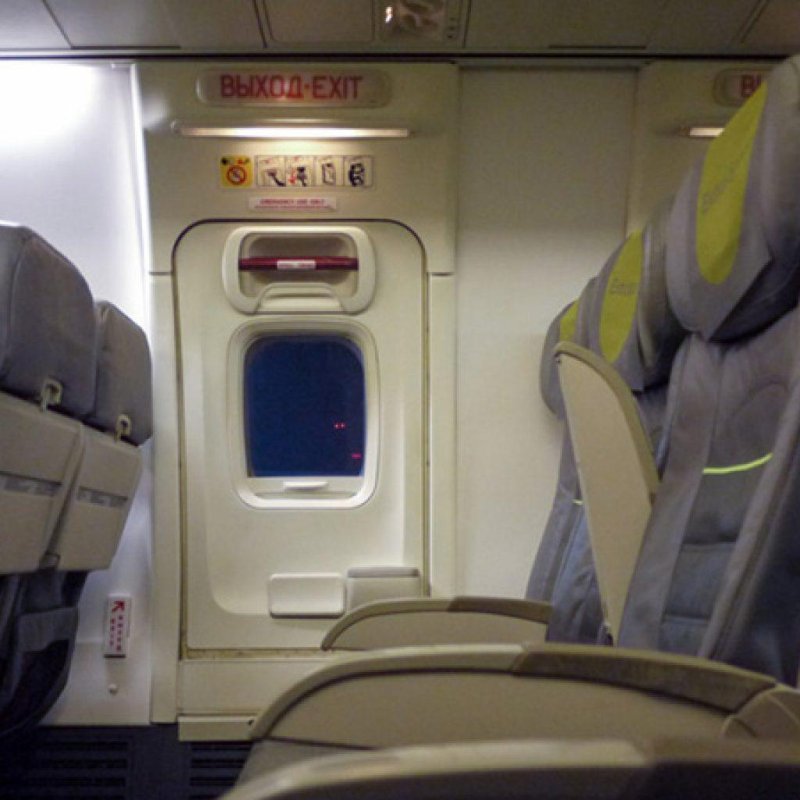Boeing 737-800 салон