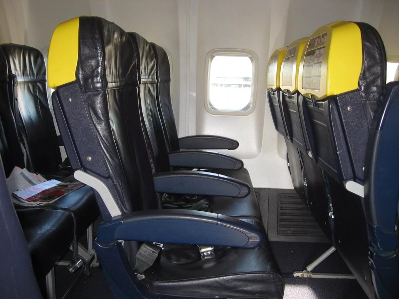 Boeing 737-800 победа кресла XL