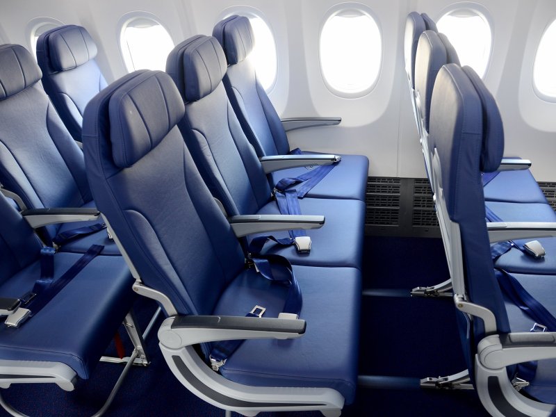Boeing 737 Max салон s7