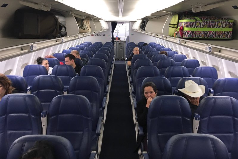 Салон самолета Боинг 737