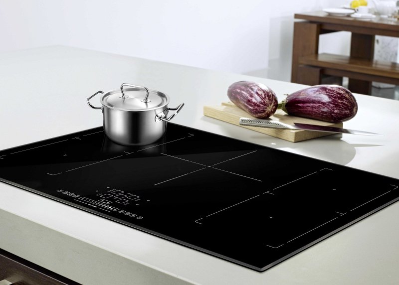 Индукционная варочная панель Smeg si5952b